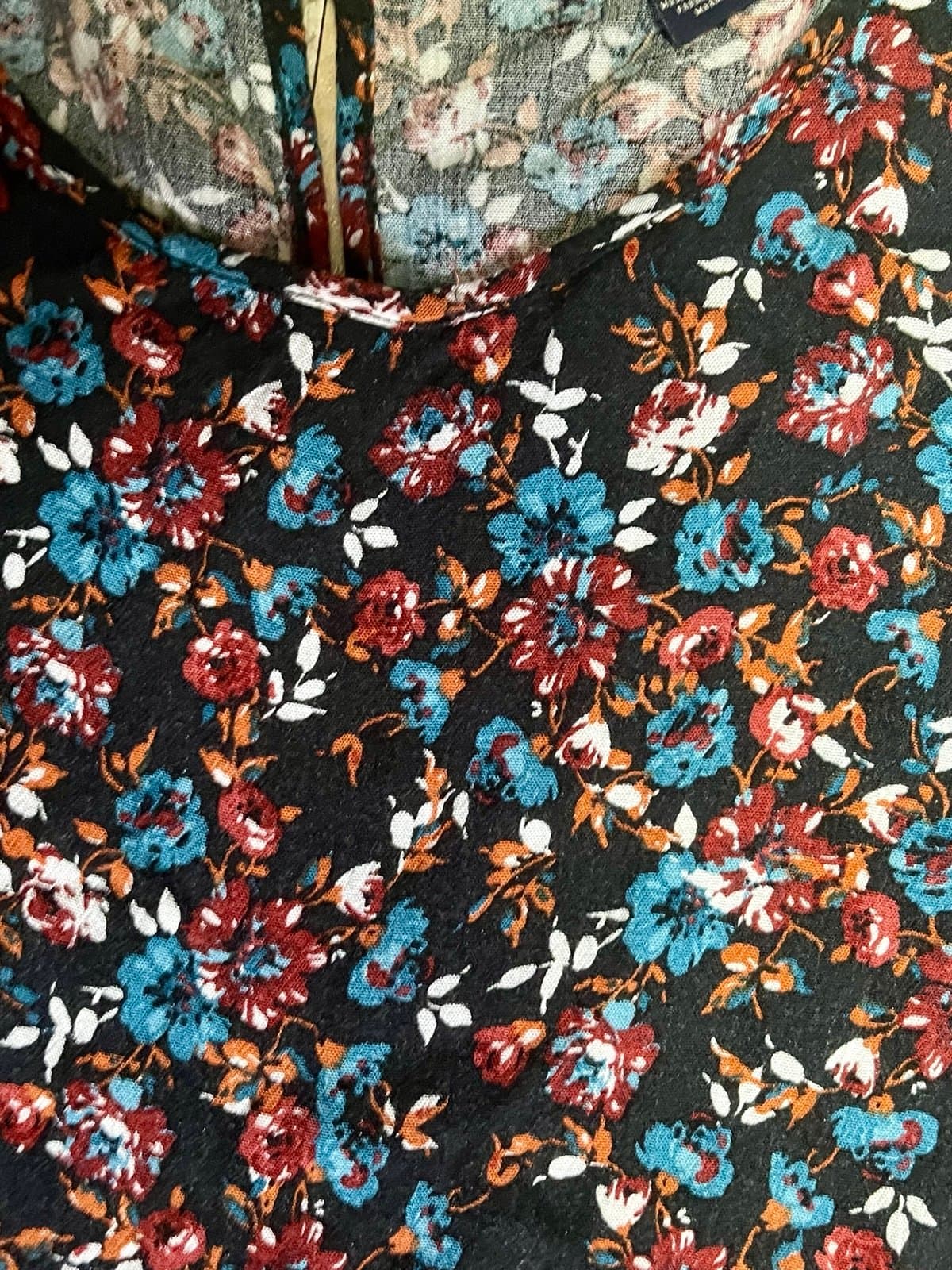 American Eagle Floral Top, size XS - Thumbnail 9