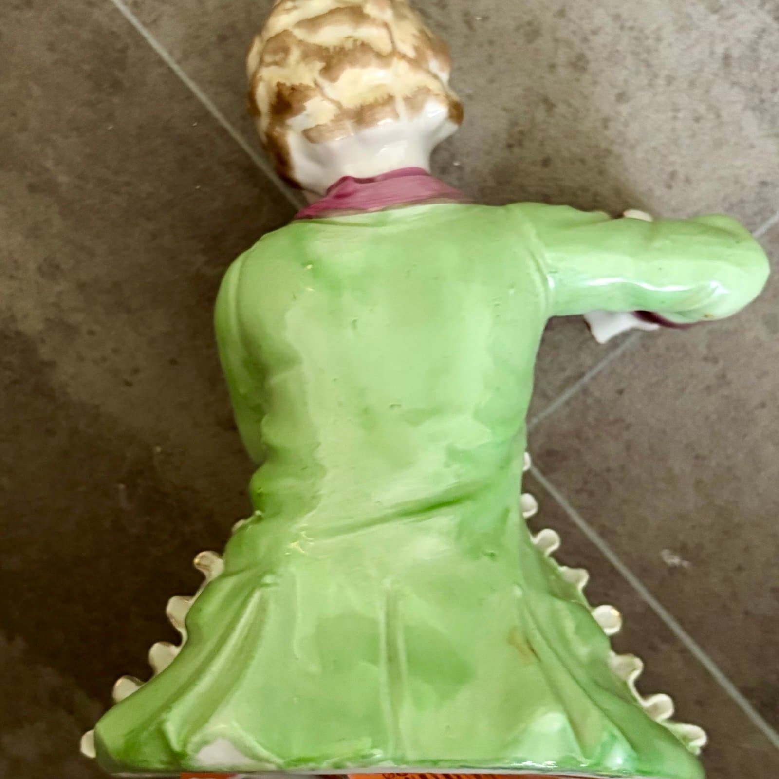 Porcelain Figurine Boy Playing Flute - Thumbnail 4