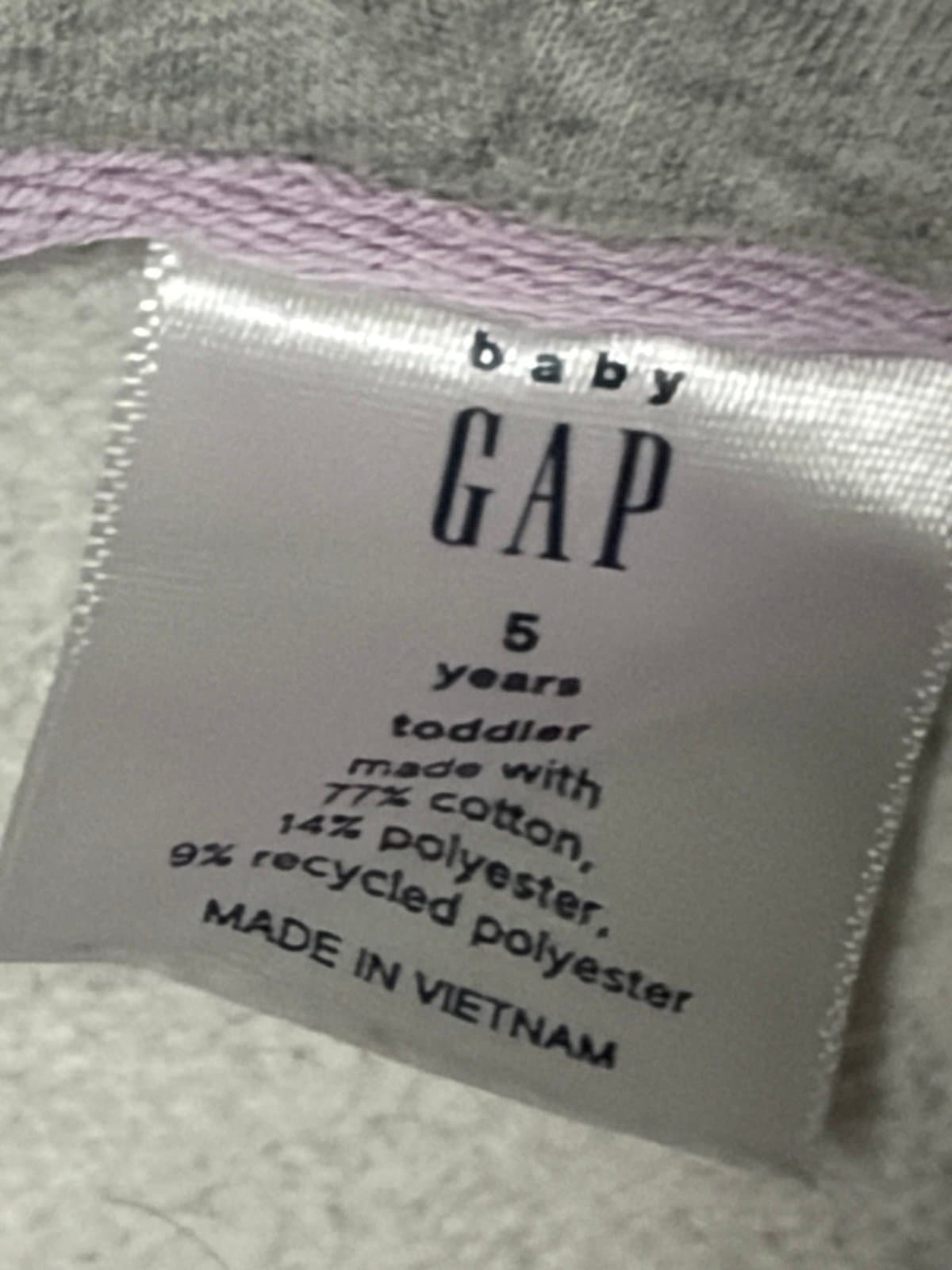 Zip up gap Hoodie, girls size 6/7 - Thumbnail 4