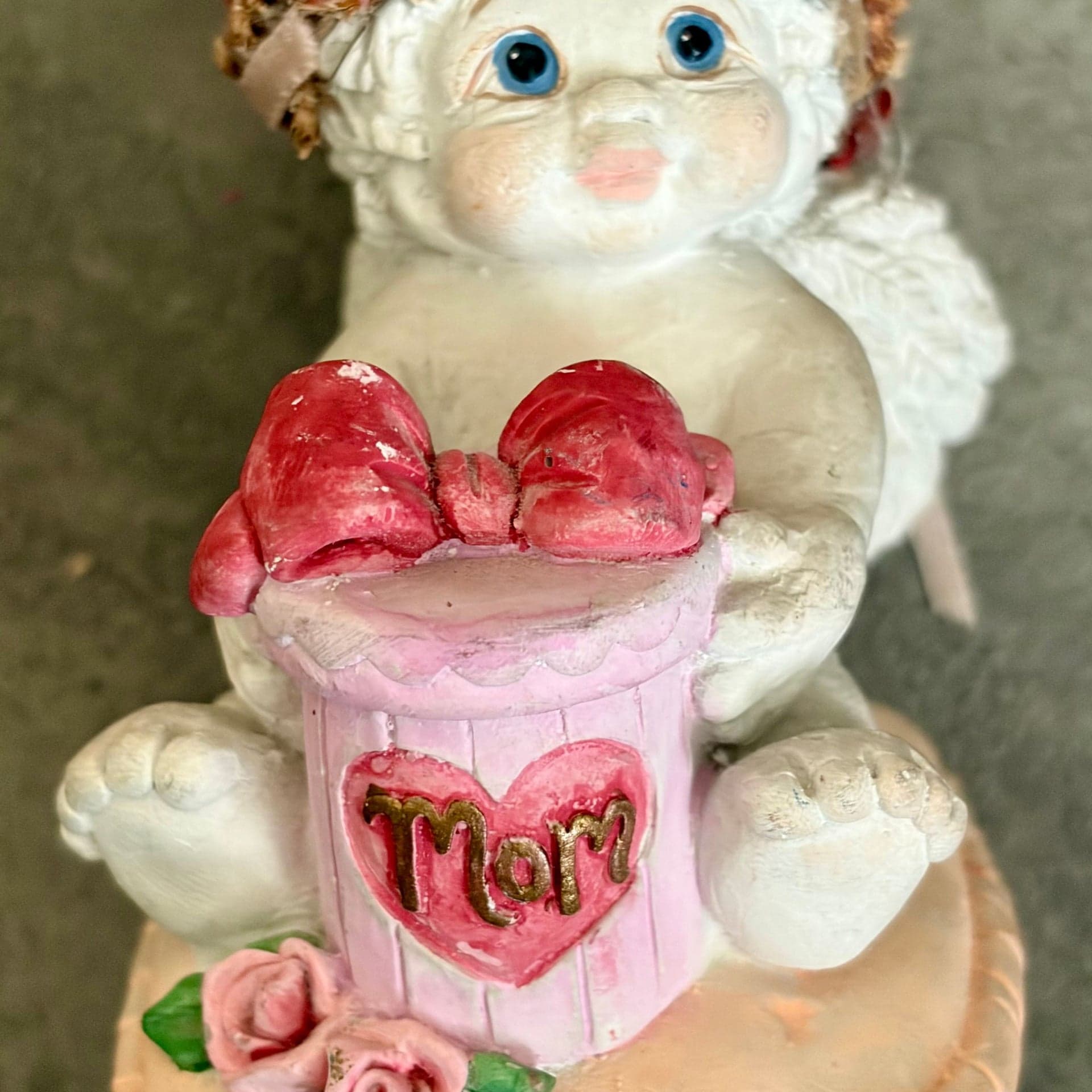 Dreamsicles 1999 Mom's Favorite First Release Cherub Figurine #10805 - Thumbnail 3
