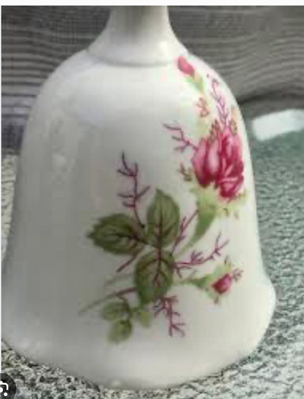 Vintage Price Import Porcelain Bells gold Trim set of 4 - Thumbnail 4