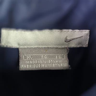Vintage Nike Men's XL Navy Blue & Gold Windbreaker Set - Thumbnail 2
