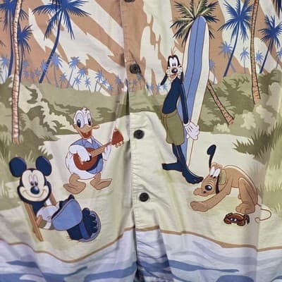 VTG Walt Disney World Medium Hawaiian Button Down Short Sleeve Shirt - Thumbnail 2