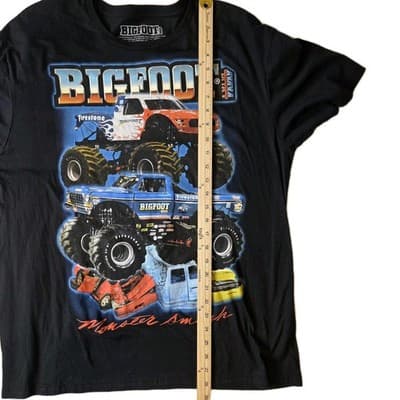 Bigfoot The Original Monster Truck Men's Large Black Short Sleeve T-Shirt - Thumbnail 6