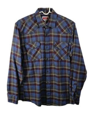 Wrangler Men's Small Blue Plaid Metal Button's Long Sleeve Flannel Shirt - Image 1