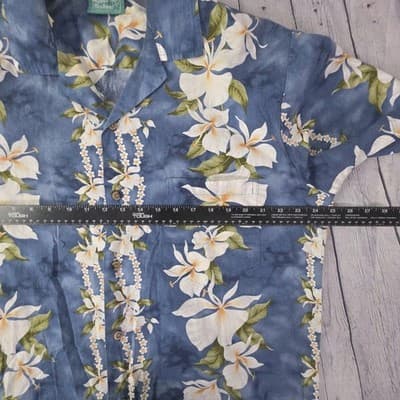 Jade Fashions Men's Large Hawaiian Tan and Blue S/S Button Down Shirt - Thumbnail 4