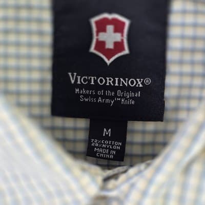 Victorinox Swiss Army Knife Men's Medium Button Down Plaid Short Sleeve Shirt - Thumbnail 3