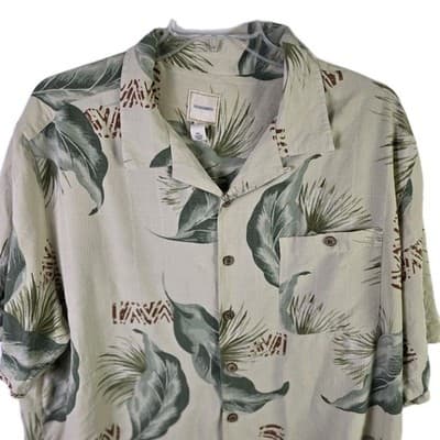 Saddlebred Men’s Tan XXL Silk Hawaiian Floral Short Sleeves Button Down Shirt - Thumbnail 2