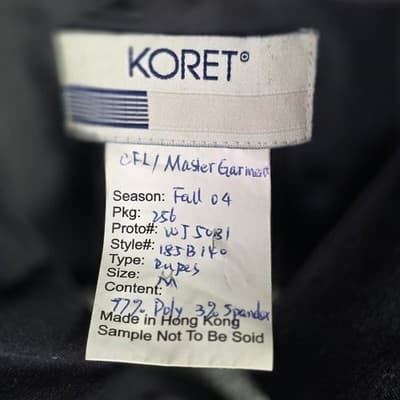 Koret Petites Women's Medium Black Red Patchwork Squares Jacket *Sample Model* - Thumbnail 4