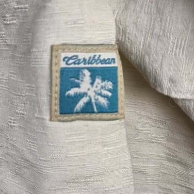 VTG Caribbean Men's Medium Ivory Silk Hawaiian Button Down Shirt - Thumbnail 4