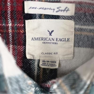 American Eagle Outfitters Women's XS Red & Green Plaid Flannel Long Sleeve Shirt - Thumbnail 3