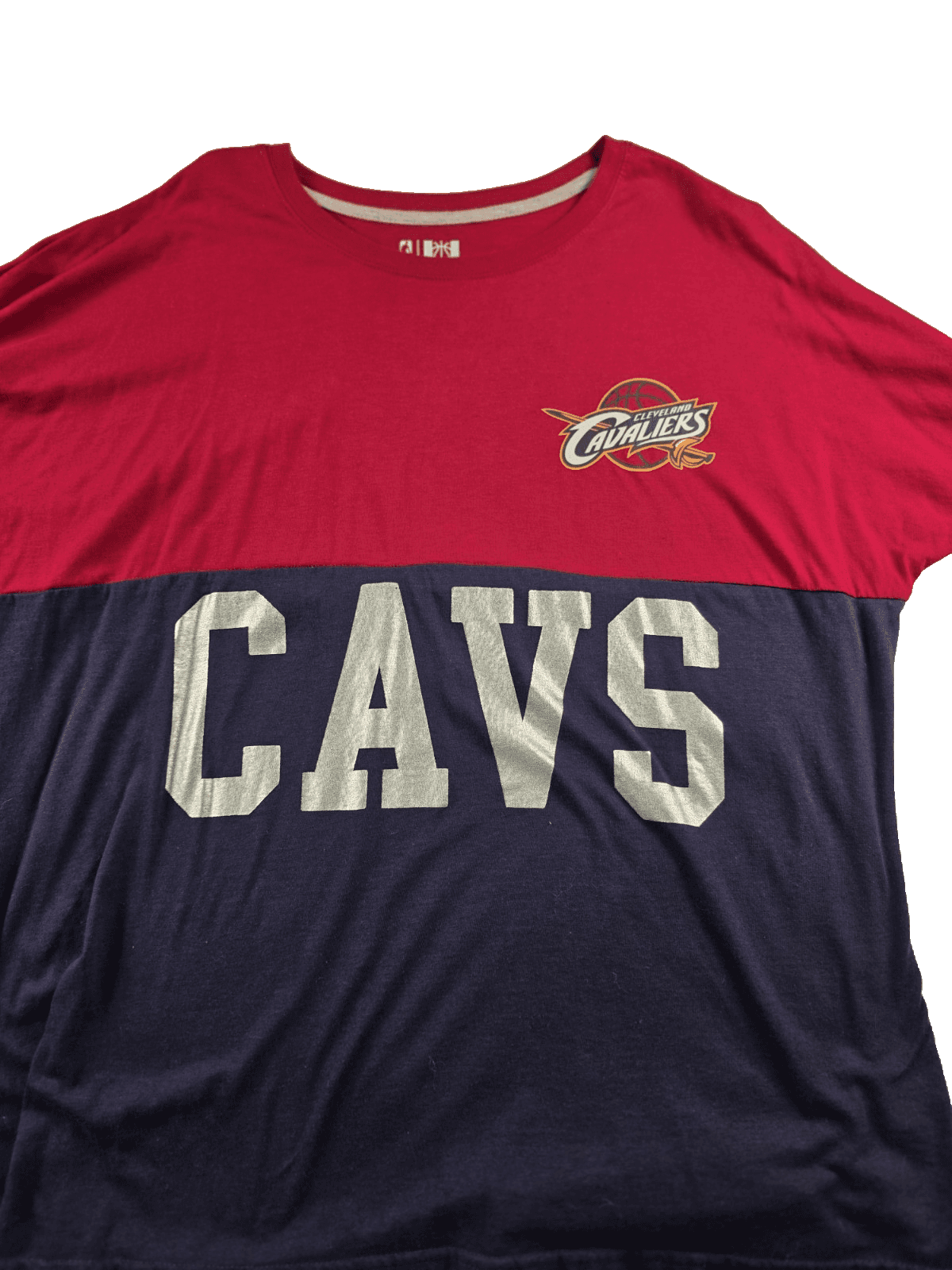 Cleveland Cavaliers Men's XL Red & Blue Long Sleeve Shirt - Thumbnail 3