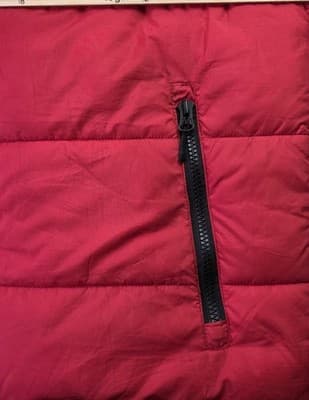 Vintage Reebok Men's Large Red / Black Full Zip Puffer Jacket RN#127805 - Thumbnail 10