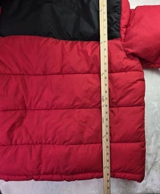 Vintage Reebok Men's Large Red / Black Full Zip Puffer Jacket RN#127805 - Thumbnail 9