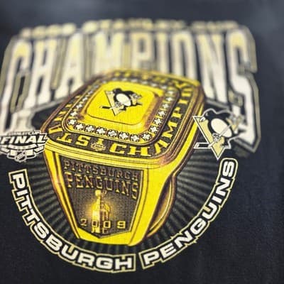 Pittsburgh Penguins 2009 Stanley Cup Champion Youth Medium Black T-shirt - Thumbnail 2