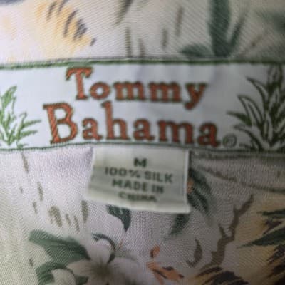 VTG Tommy Bahama Men's Medium 100% Silk Floral Hawaiian Aloha Palm Tree Shirt - Thumbnail 3
