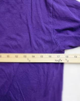 Minnesota Vikings Medium Purple Short Sleeve T-Shirt - Thumbnail 5