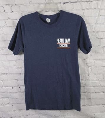 Pearl Jam Men's Small Blue 2024 Chicago S/S Concert T-Shirt - Image 1