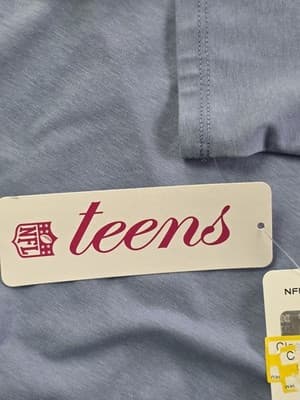 NWT Team Apparel New England Patriots Teens Medium 7/9 Light Blue Shirt - Thumbnail 3