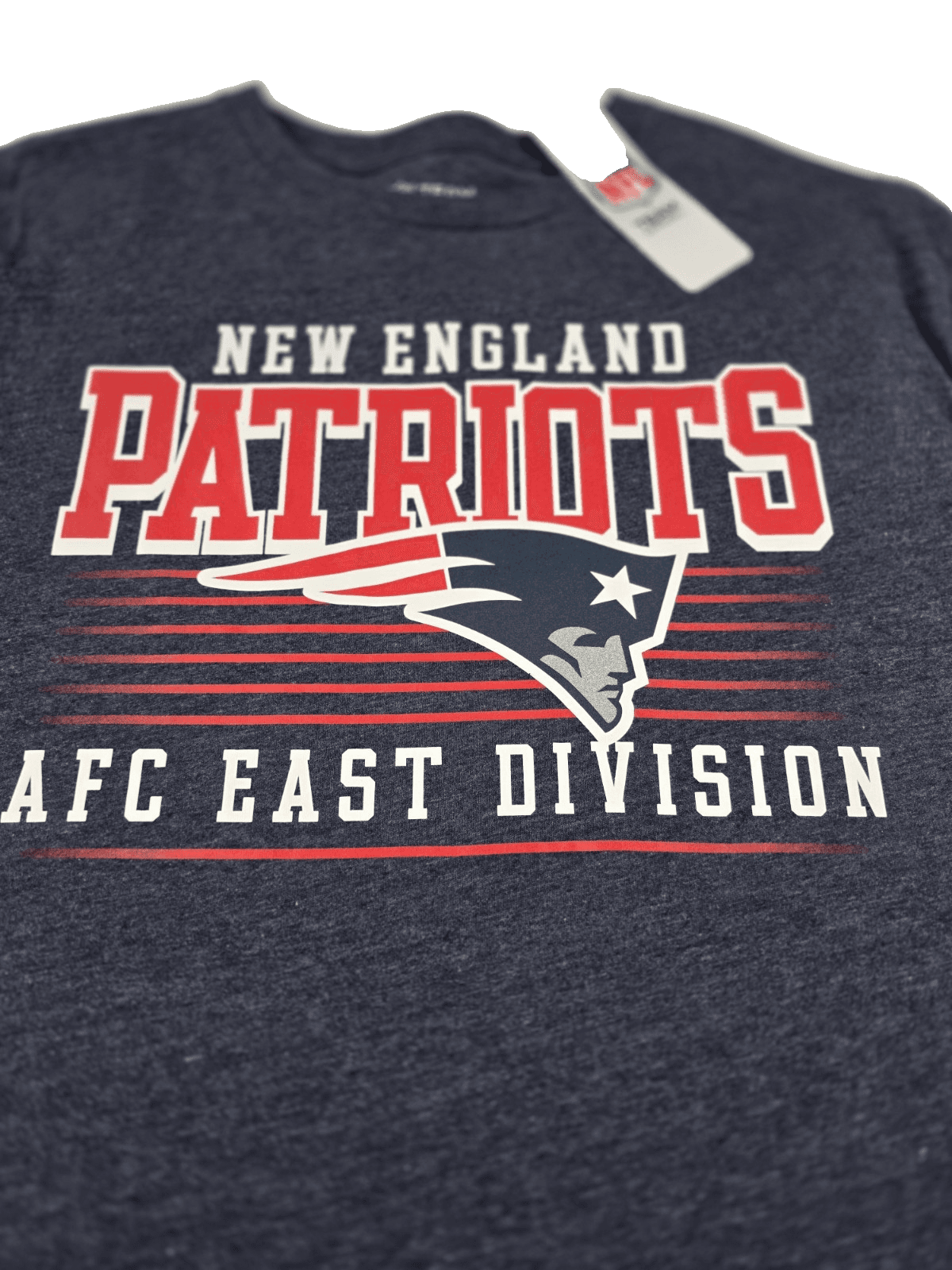 NWT New England Patriots Men's Large Dark Gray Short Sleeve Shirt - Thumbnail 2
