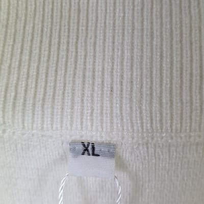NWT Deepself Women's XL White Oversized Shoulder Sweater - Thumbnail 3