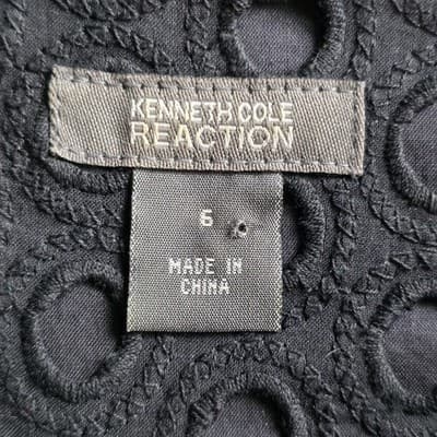 Kenneth Cole Reaction Women's 6 Black Eyelets Button Up V Neck Blazer - Thumbnail 3