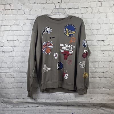 NBA Men's Large Khaki Game Crew Sweatshirt - Image 1