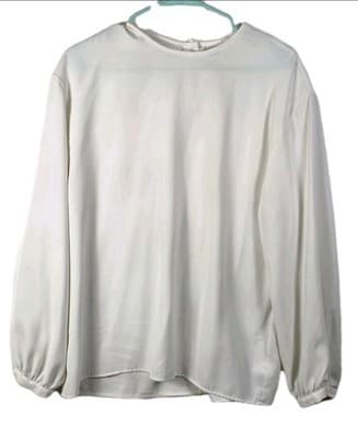 Liz Claiborne Women’s Size 10 Ivory Long Sleeve Pullover - Image 1