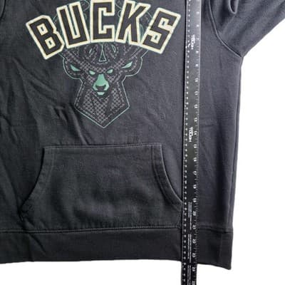 Milwaukee Bucks Small Black Long Sleeve Hoodie - Thumbnail 7