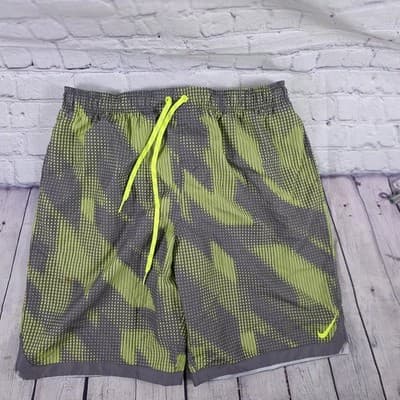 Nike Men’s XL Horizon Volley Swim Shorts Lime/Gray Ness 8448 - Image 1