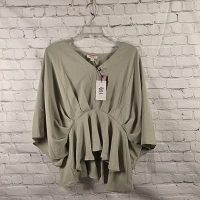 Andree By Unit Women Medium Olive Green V-Neck 3/4 Sleeve Blouse - Image 1