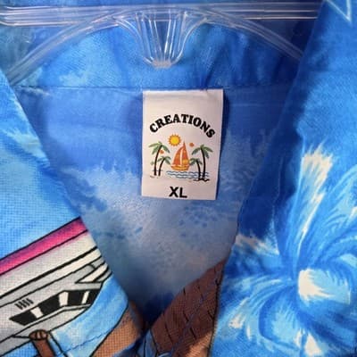 Creations Men's XL Blue Hawaiian Short Sleeve Button Down Shirt - Thumbnail 4