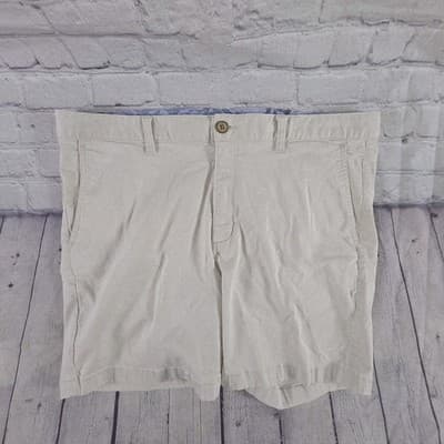 Tommy Bahama Men's 38 Chino Flat Front Shorts - Image 1