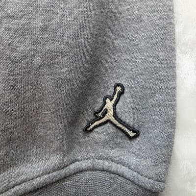 Nike Jordan Men's Medium Holiday Plaid Fleece Crewneck Sweatshirt - Thumbnail 7