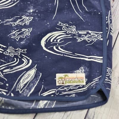 Patagonia Men's 38 Pataloha Wavefgarer Blue Fish Print Board Shorts NWT - Thumbnail 9