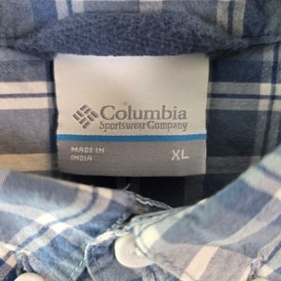 Columbia Men’s XL Blue Plaid S/S Button Up Shirt - Thumbnail 3