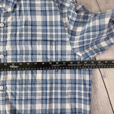 Columbia Men’s XL Blue Plaid S/S Button Up Shirt - Thumbnail 6