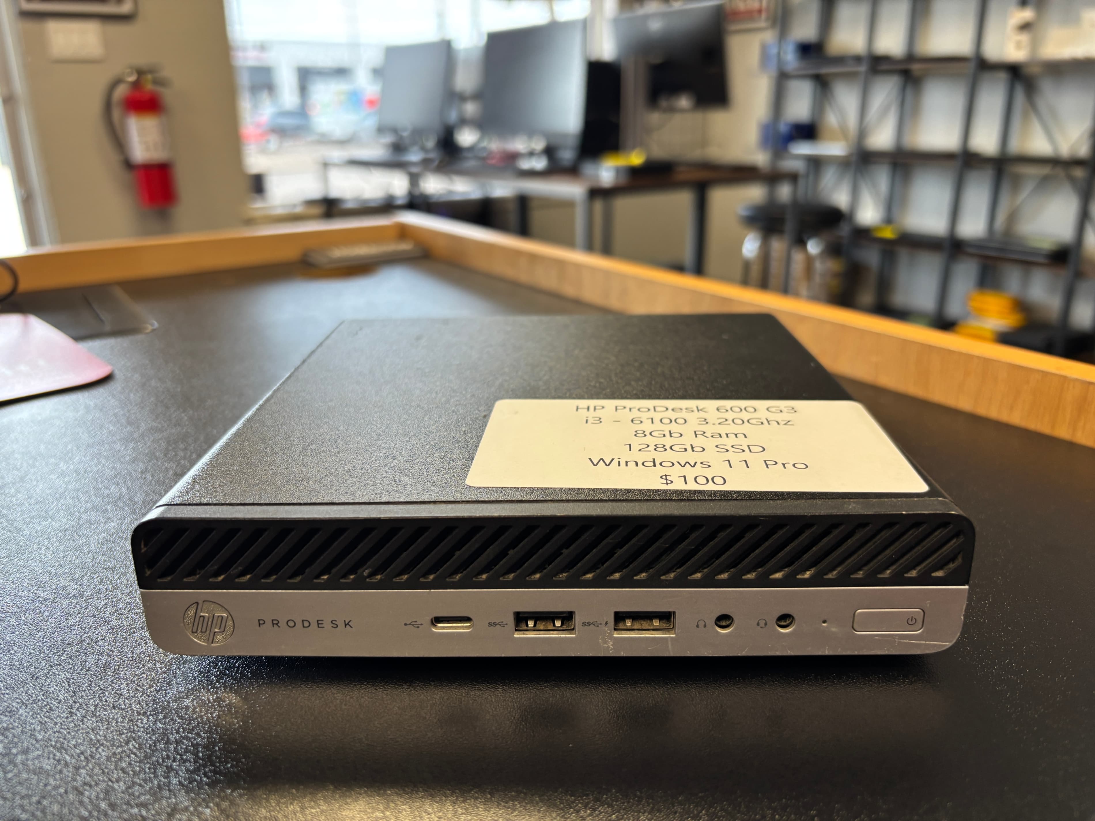 HP ProDesk 600 G3 i3 Desktop 8GB RAM 128GB SSD Windows 11 Pro - Thumbnail 2