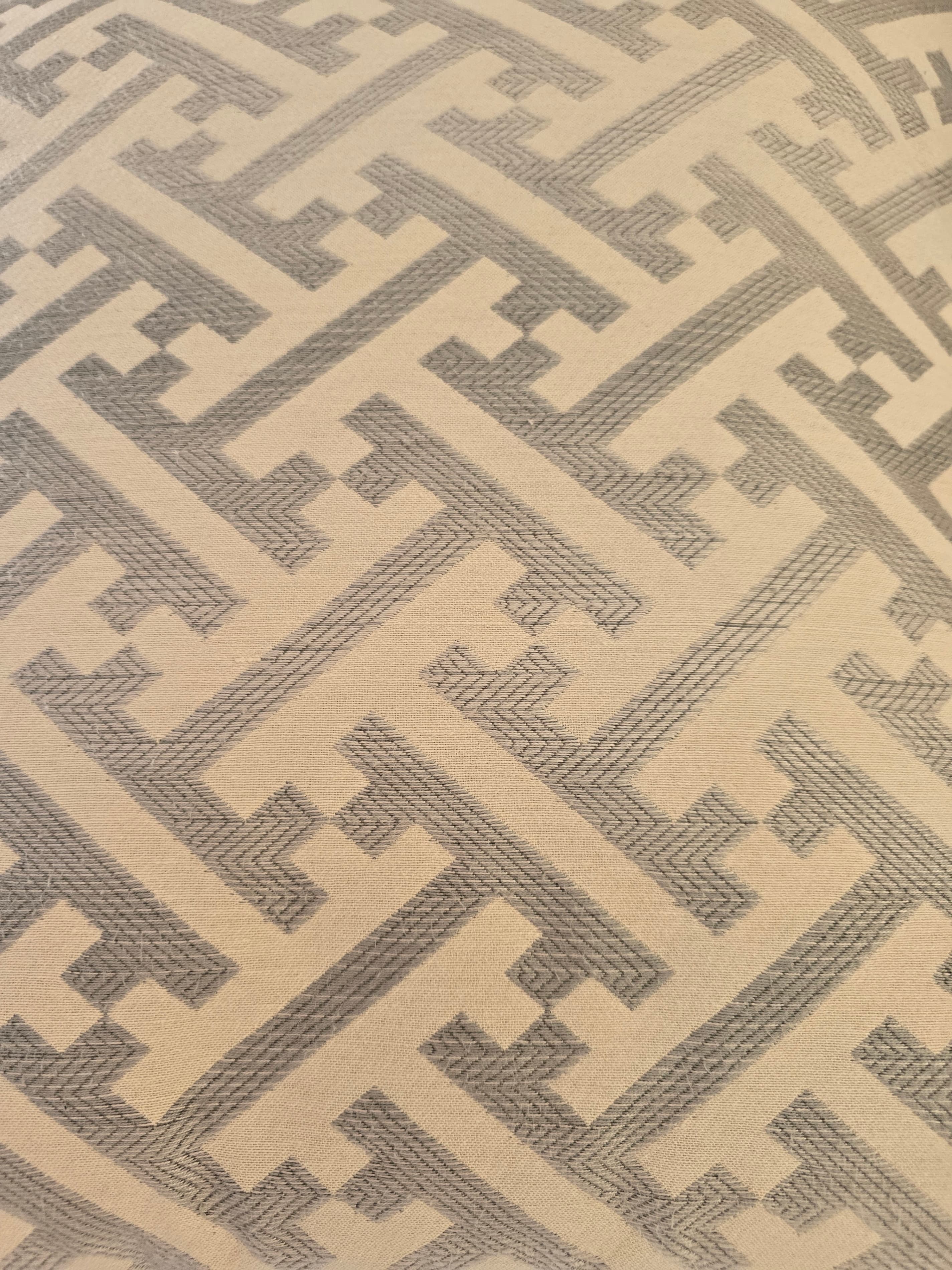 Lot of 3 Geometric Pattern Decorative Pillow Cover 18 X 18 - Thumbnail 3