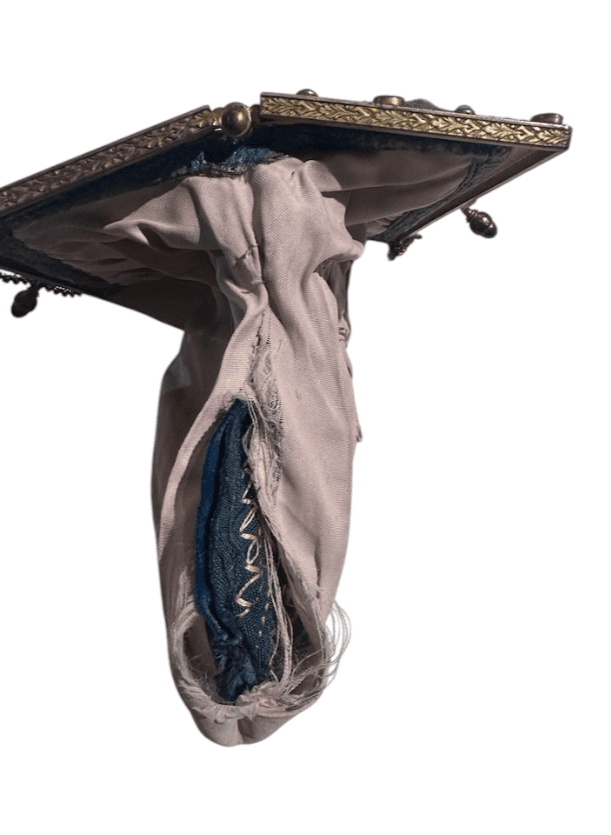 Antique 1920s/30s French Cornflower Blue Silk Velvet Evening Bag with Raised Stumpwork and Jeweled Filigree Frame - Thumbnail 15