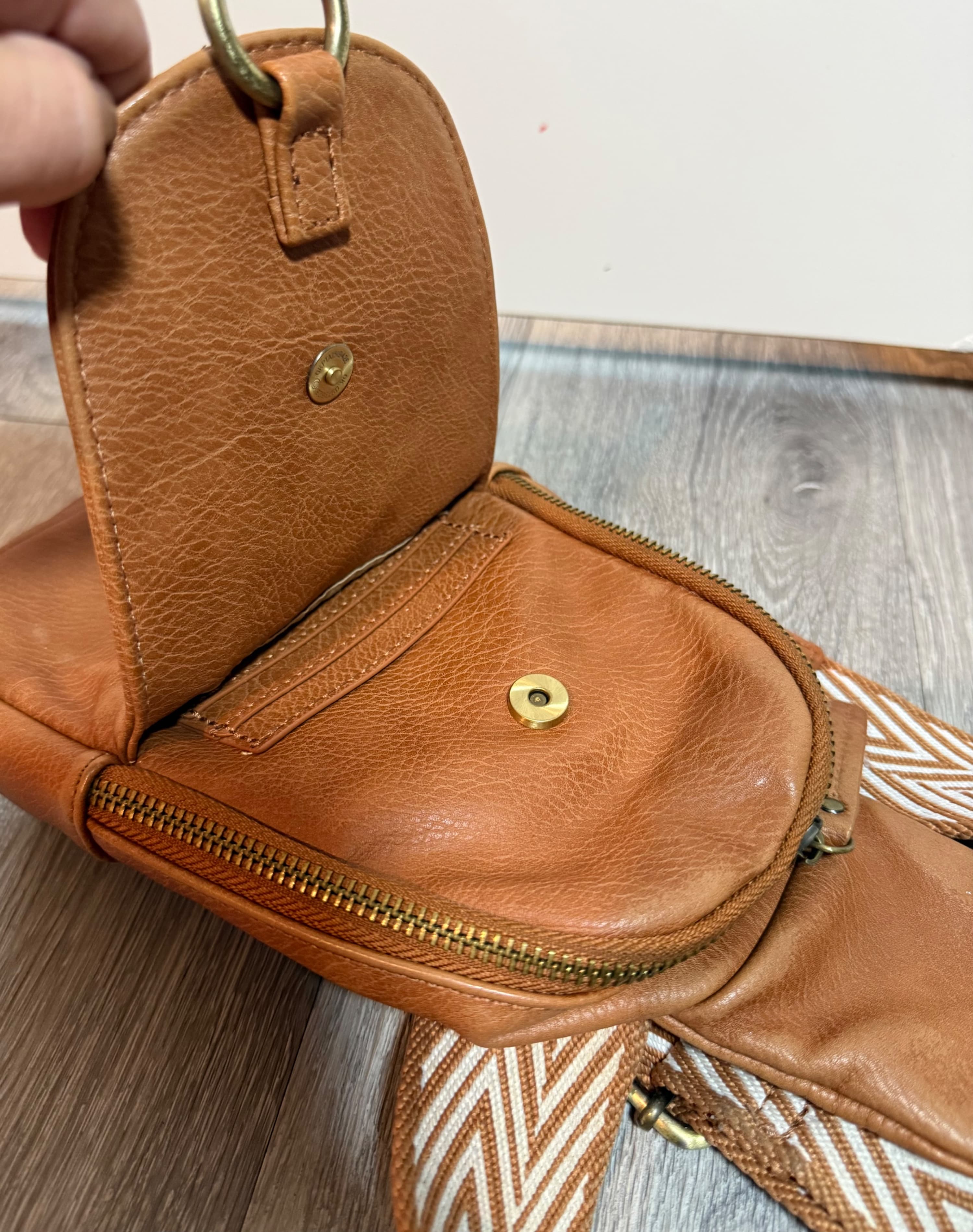 Urban Originals for Anthropologie Brown Crossbody Bag - Thumbnail 4