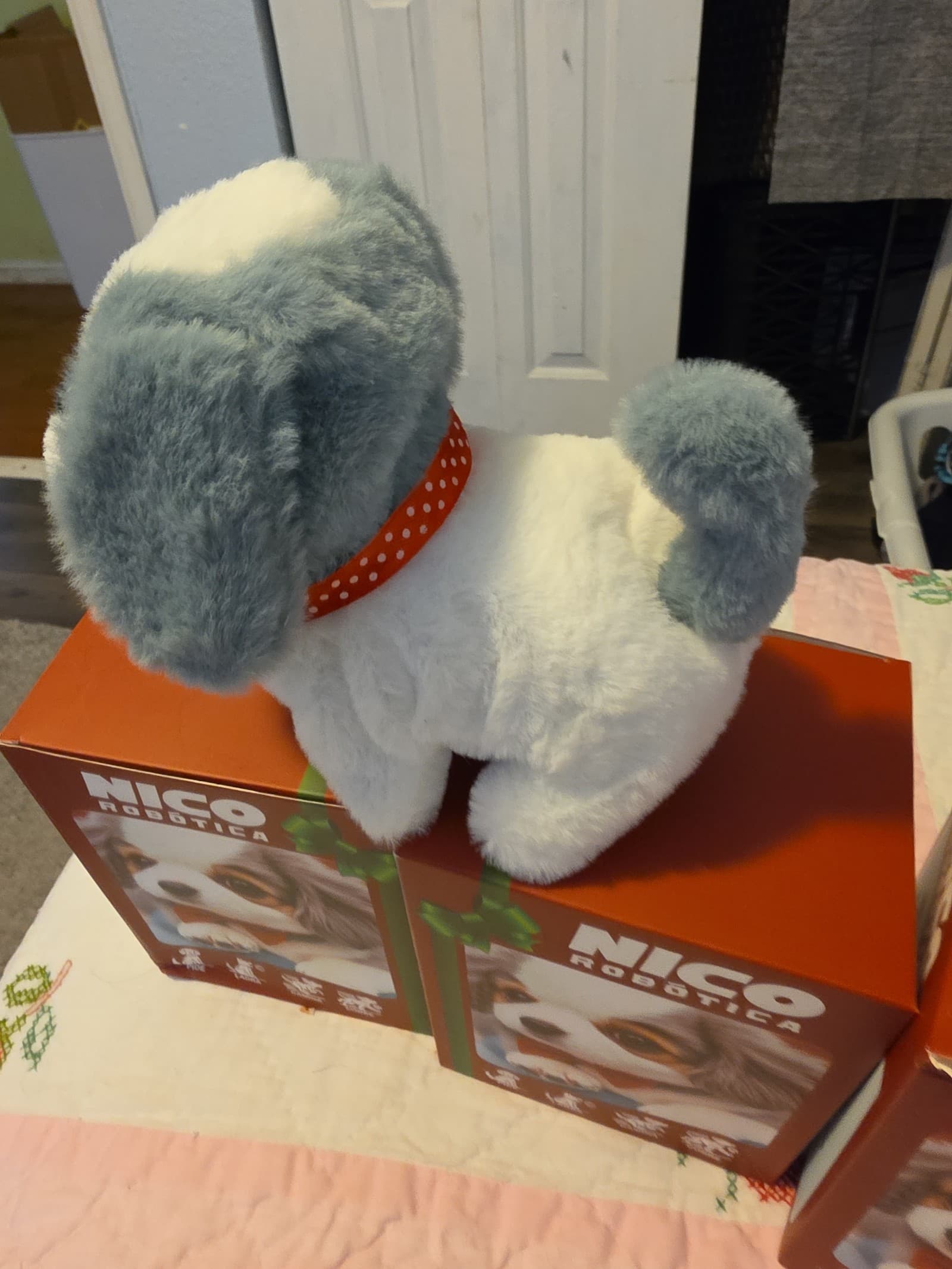 3 Nico robotic dogs - Thumbnail 3