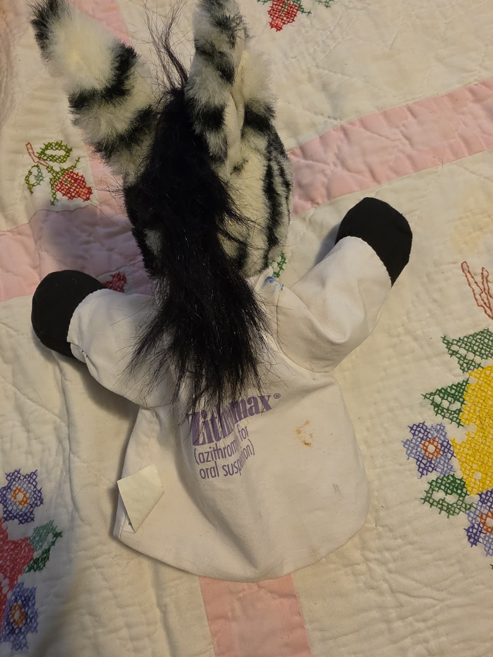Zithromax collectors hand puppet - Thumbnail 2
