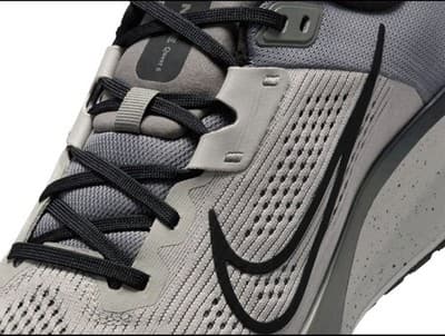 Man's Athleisure Nike Quest 6 Running Shoe Men’s Size 11.5 US 🔥🔥🔥🔥🔥 - Thumbnail 8