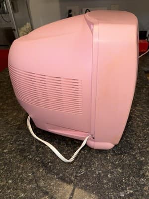 Hello Kitty Pink 13" Vintage CRT Retro Game TV HK TV13 With Remote - WORKING - Thumbnail 8