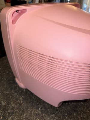 Hello Kitty Pink 13" Vintage CRT Retro Game TV HK TV13 With Remote - WORKING - Thumbnail 18