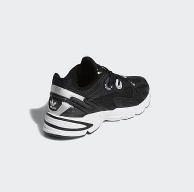 Adidas Women US 6.5 Astir Sneakers Black IE9886 BRAND NEW IN BOX!!! 🔥🔥🔥🔥🔥 - Thumbnail 7