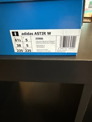 Adidas Women US 6.5 Astir Sneakers Black IE9886 BRAND NEW IN BOX!!! 🔥🔥🔥🔥🔥 - Thumbnail 11