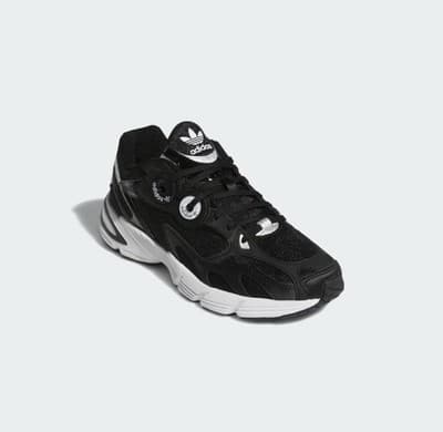 Adidas Women US 6.5 Astir Sneakers Black IE9886 BRAND NEW IN BOX!!! 🔥🔥🔥🔥🔥 - Thumbnail 6