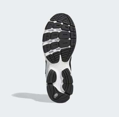 Adidas Women US 6.5 Astir Sneakers Black IE9886 BRAND NEW IN BOX!!! 🔥🔥🔥🔥🔥 - Thumbnail 5
